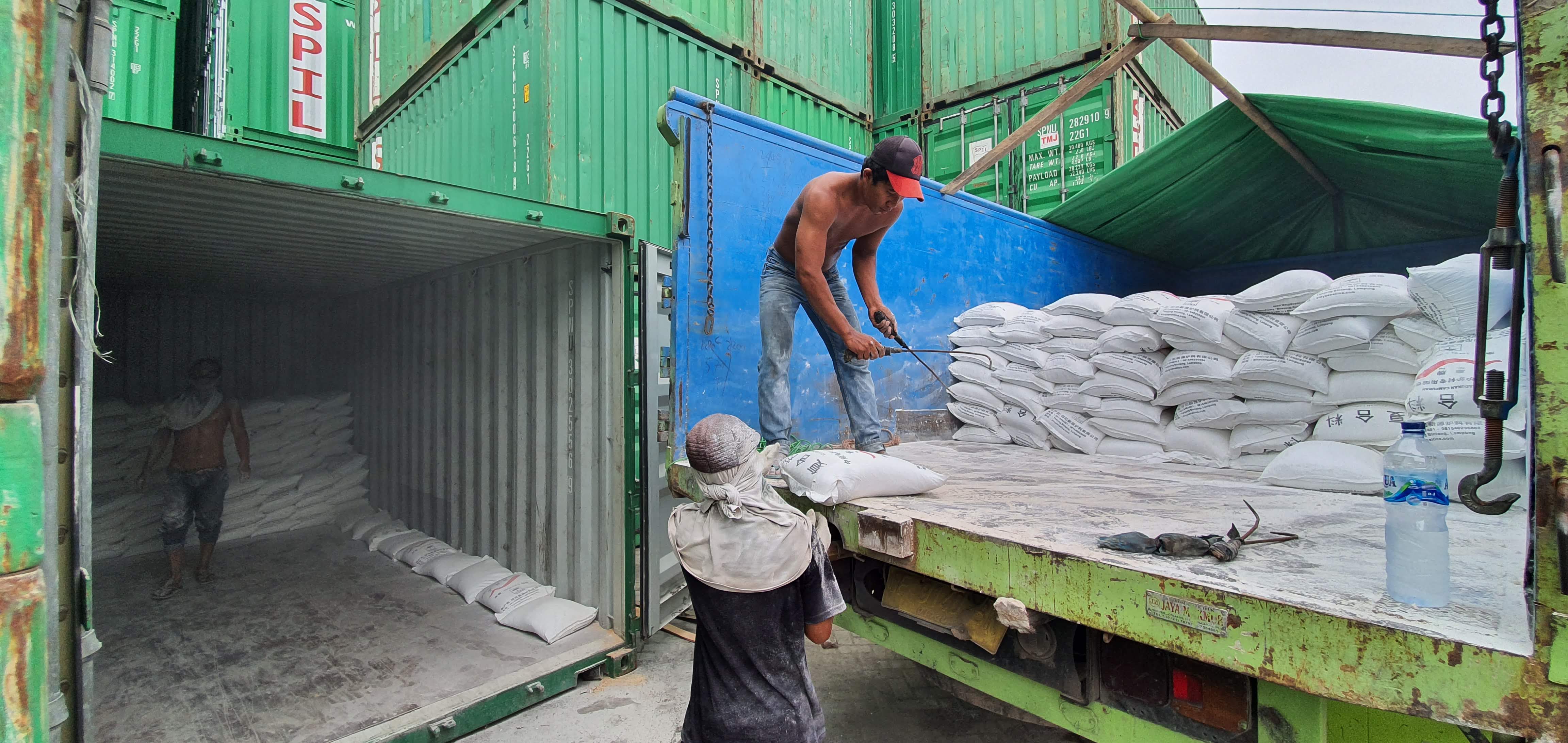 pengiriman barang crieta logistik indonesia